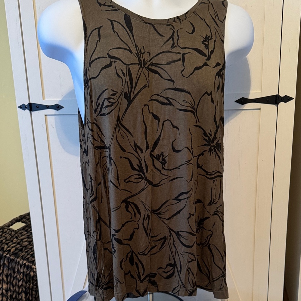 Apt. 9 Black Floral Tank Top - Brown